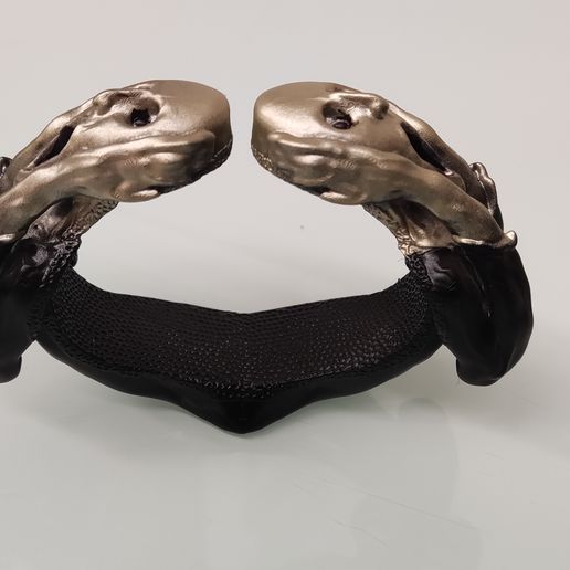 1662498851530.jpg The Scream bracelet