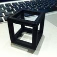 Another_Hollow_Cube.jpg Otro cubo hueco