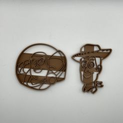 IMG_E6441.jpg STL file toy story woody and buzz cookie cutters・3D printer design to download