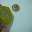 P1090257.JPG giant coin 1 Real - Brazil - Brasil