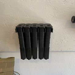 0533CD10-14F8-45E8-9CDD-21AD246EB168.jpeg STL-Datei airsoft M4 mag Halter 5mags・Modell für 3D-Drucker zum Herunterladen