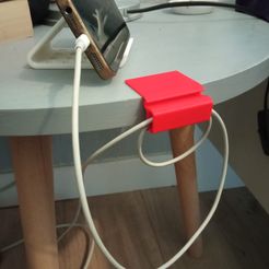 photo.jpg Smartphone cable holder - bedside lamp