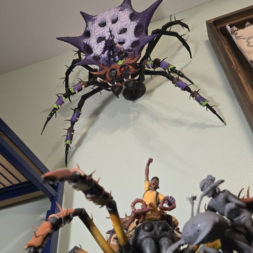 Grounded 2-BroodMother/Masked stranger