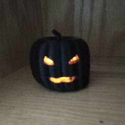 IMG_20220930_140837898.jpg Archivo STL Halloween Jack O'lantern Luz de té・Modelo para descargar y imprimir en 3D