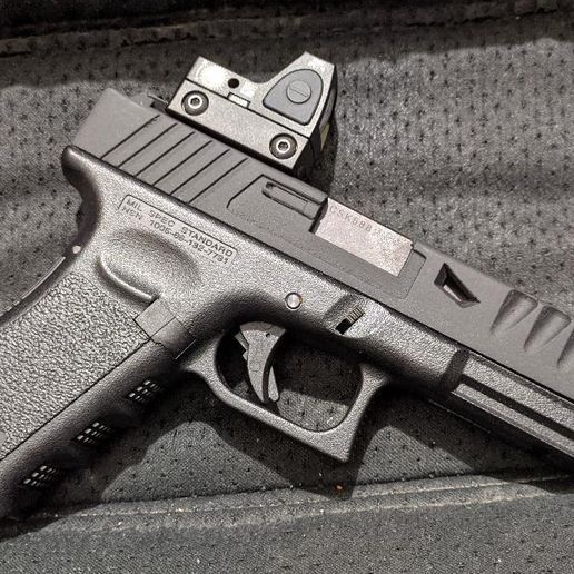 STL file 3D PRINTED SLIDE FOR KSC GLOCK 17 “VIPER”・3D printable model ...