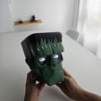 2.jpg 3D Frankenstein Head with Animated Eyes