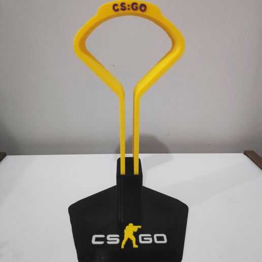 IMG_20220107_100209_1.jpg Download STL file CS:GO Headset Holder • 3D printable object, stabtrimout