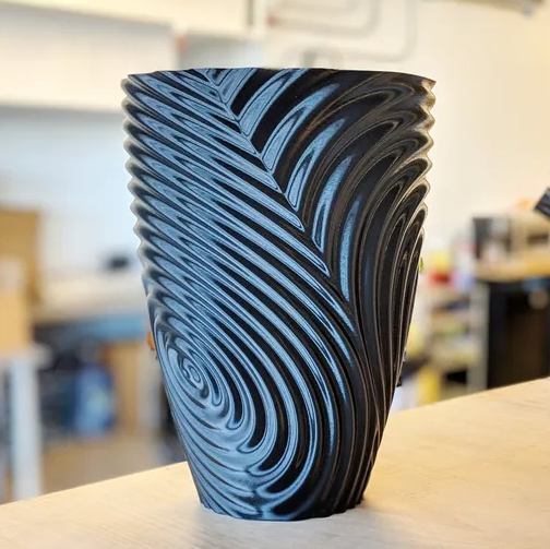 gMax Twisted Design Pot plant or Garbage bin