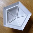 image01.jpg Icosahedron nest box / bird house