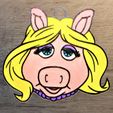 Miss Piggy face.jpg Set of 5 Muppet Show Ornaments
