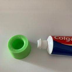 IMG_4973.jpg 3D-Datei Ständer für Zahnpastatuben kostenlos・3D-druckbare Vorlage zum herunterladen