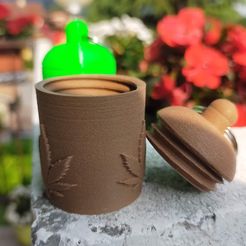 IMG20210722180311.jpg Fichier STL gratuit Porta Chiavi , porte-clés contenant de l'herbe・Modèle pour imprimante 3D à télécharger