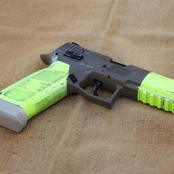 IMG_7292.JPG STL file CZ P09 - Mag Plate Tactical・3D printer model to download