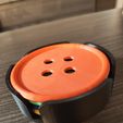 1000026419.jpg Button coasters + Support