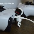 06-PS5-bot-astro-playroom-figure-stl-3D-print-07.jpg Astro Bot PS5 Controller Charger
