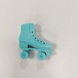 1658846748621.jpg PRINT IN PLACE ROLLER SKATE