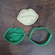 20251030_153100.jpg 💋 Botox Cookie Cutter Set - Lips, Syringe & Botox Bottle Cookie Cutter + Stamp STL with Handle 💉