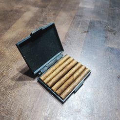 1664993150691.jpg al capone cigar case