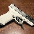 IMG_4236.jpg Free STL file Glock 19x with P80 rails - Reinforced・3D printer model to download