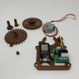 Image0007.jpg 'Antique' Auto Correcting Analog Clock