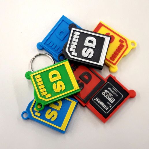 20210118_175107.jpg SD-Karten-Schlüsselanhänger