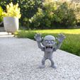 416ff222-e789-4ac9-bf64-53a2c7e10521.jpg “Hands-Up Screamer” - Cartoon Zombie
