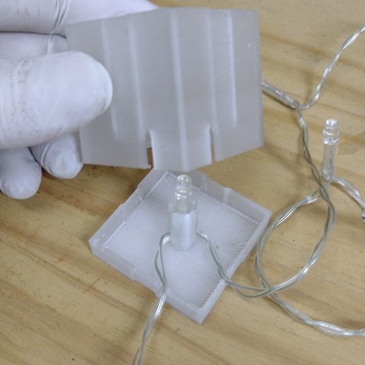 3.jpg Gift Box light bulb