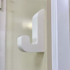 IMG_1867.jpg Free STL file Coat rack - ULTRA FAST PRINTING・Template to download and 3D print