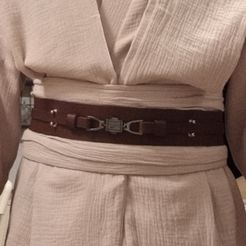 Screenshot_20231030_063021_Gallery.jpg Inspired replica of Jedi Obi-wan Kenobi's belt buckle