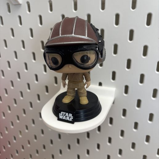 IMG_5713.jpg Funko Pop rounded figure stand (Skadis IKEA)