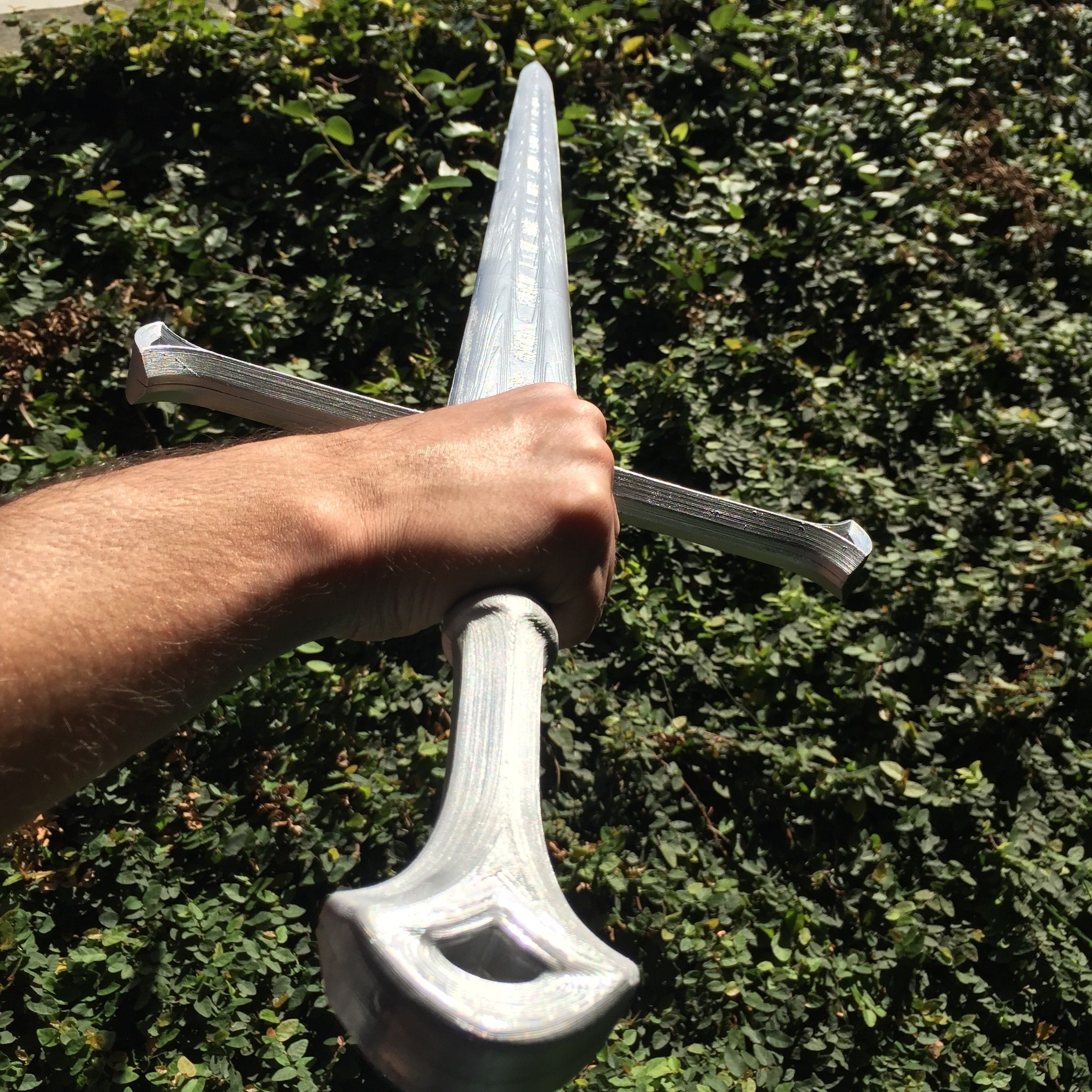 Photo 11-21-16, 3 04 41 PM.jpg Fichier OBJ Andúril (l'épée d'Aragorn) - Le Seigneur des Anneaux・Plan pour imprimante 3D à télécharger, 3DMXStudio