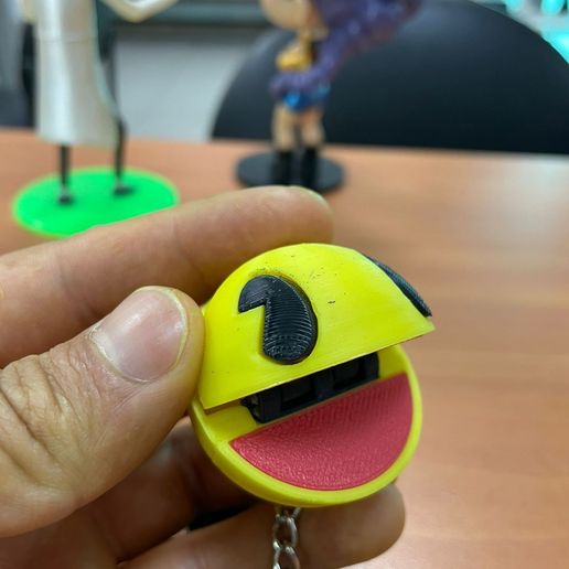 PACMAN, KEYCHAIN BY PARTS