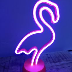 IMG_20230810_222417_615.jpg flamingo neon-flex lamp base