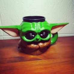 photo_116@08-08-2023_13-56-09.jpg STL file baby yoda mug・3D print design to download