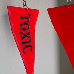 20230726_095203.jpg Bandera roja mujer y hombre