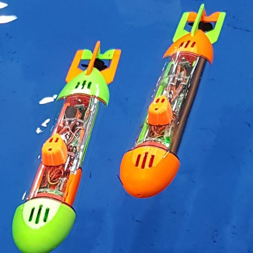 BeideBoote.jpg SuSiSub60 Remote Control Submarine RC Submarine