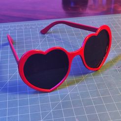 3D printed Foldable Glasses Case, 😎 Cool 3D printable foldable glasses  case! 🌞 Could be very useful for summer sunglasses! 💡 Ingenious creation  made by Filar3D 💜 STL file:, By Cults.