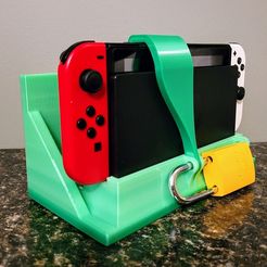 20210905_072907.jpg Free STL file Nintendo Switch Dock Wall Mount (Lockable)・3D printer model to download