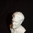 IMG_4901.jpg Bust of Jeremy Clarkson