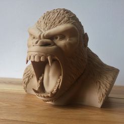 IMG_7082.JPG STL file Gorilla piggy bank・3D printable model to download, iimagin