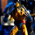 DSC05500.jpg Marvel Legends Wolverine Claw Replacement