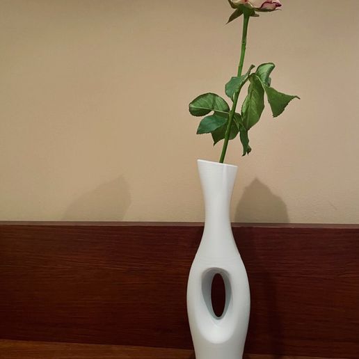 005101_003.jpeg Vase