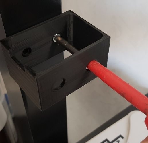 20190706_103545.jpg Suporte de parede para termómetro de infravermelhos