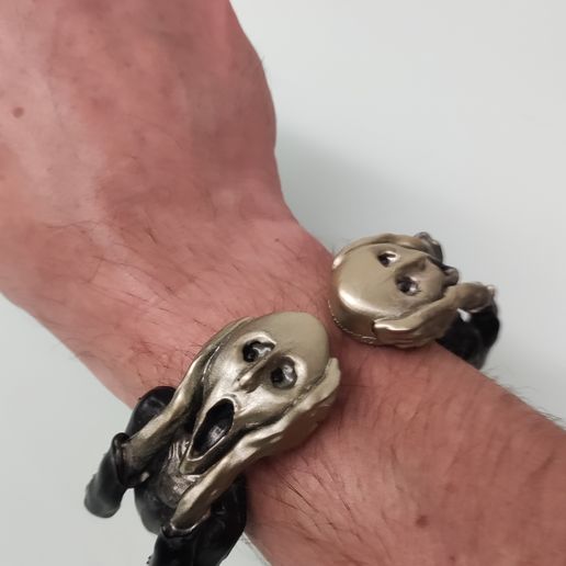 1662498851515.jpg The Scream bracelet