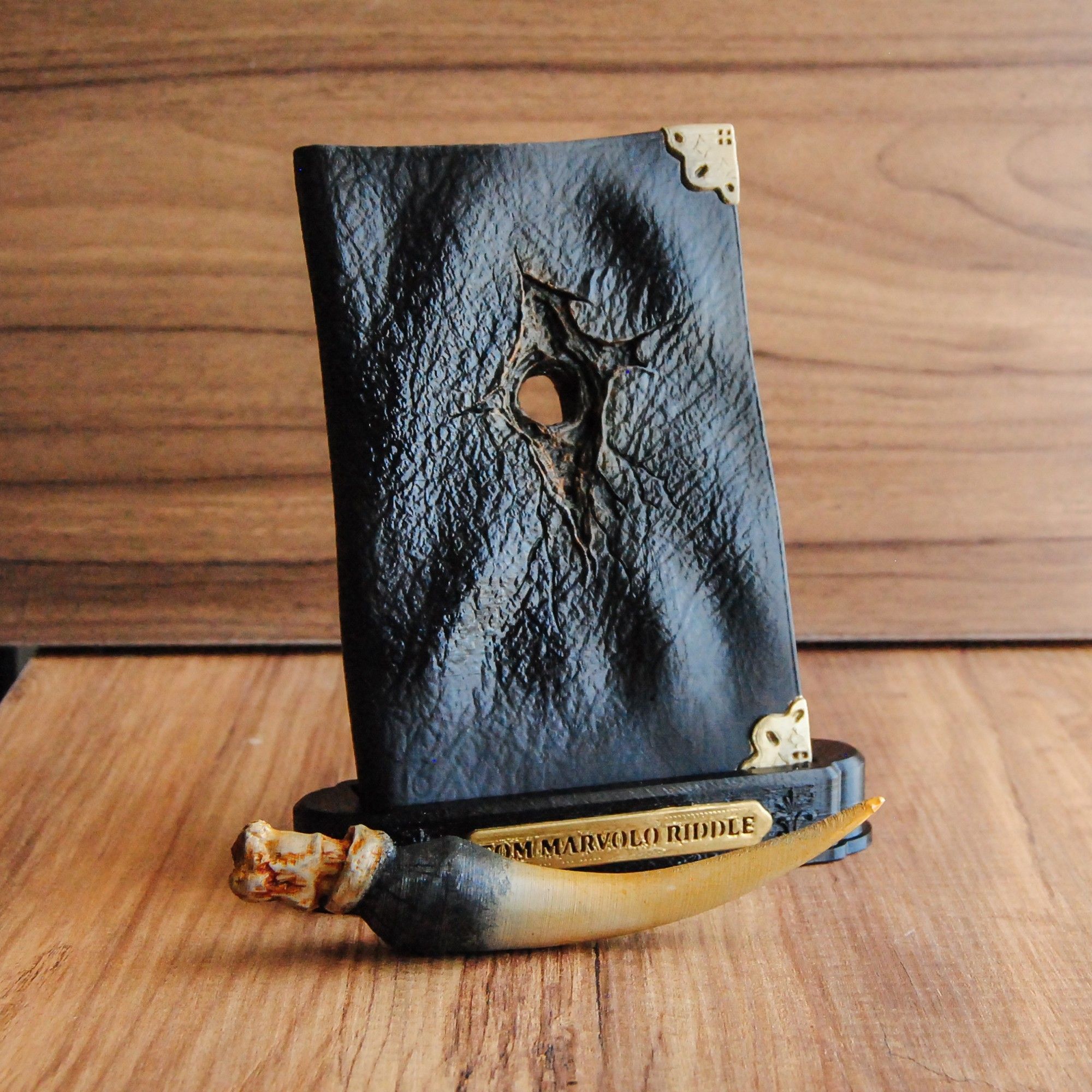 8.JPG STL file Tom Riddle Diary and The Basilisk Fang - Harry Potter・3D printer design to download, tolgaaxu