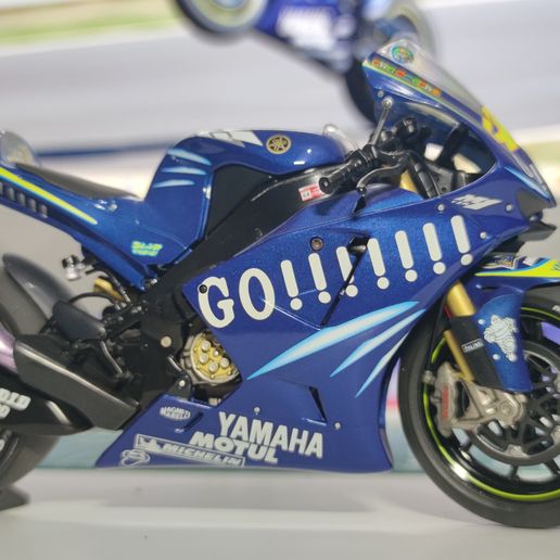 特価 MINICHAMPS (1/12) MV アグスタ GP500 Three