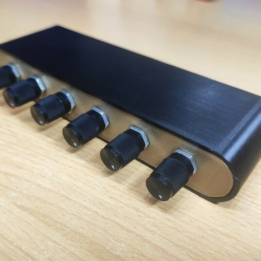 Case for 6 way Audio Mixer