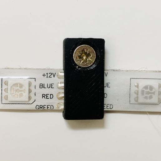 IMG_4246.jpg Скачать бесплатный файл STL LED strip - clamp clip holder • Модель для печати в 3D, weirdcan
