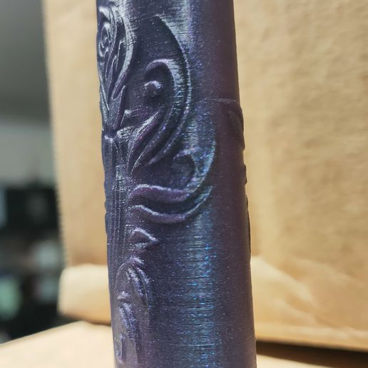 IMG20250126115509.jpg Bic Lighter Case - Vector Rose 1