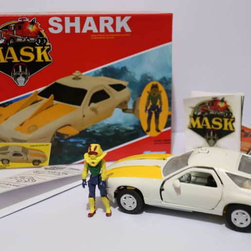M.A.S.K. ACTION FIGURE GLORIA BAKER SEALED W/MASK Kenner 1980's MINT